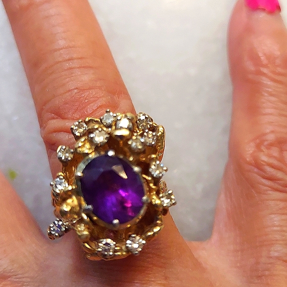 ๐14K Amethyst and diamond ring๐ - Picture 9 of 16